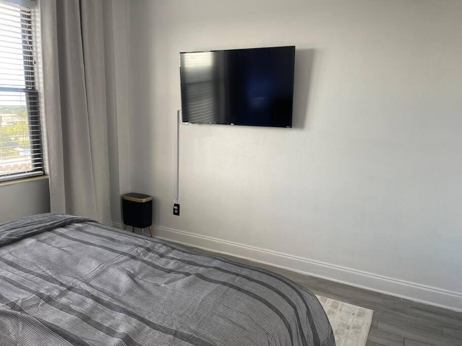 Luxury Skyrise Condo Downtown Jax Jacksonville Exterior photo